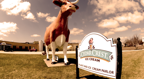 A Trip To This Epic Ice Cream Factory In Wisconsin Will Make You Feel Like A Kid Again