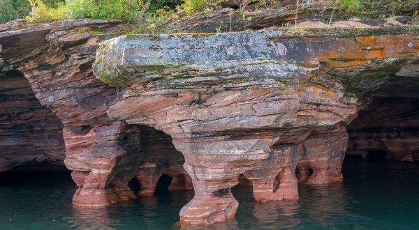 This Video Shows You Just How Amazing These Wisconsin Sea Caves Are