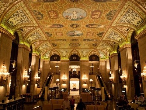 This Historic Illinois Hotel Will Drop Your Jaw With Its Beauty