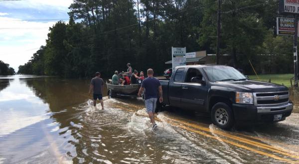 The 6 Most Amazing Heroes To Come Out Of The 2016 Louisiana Flood