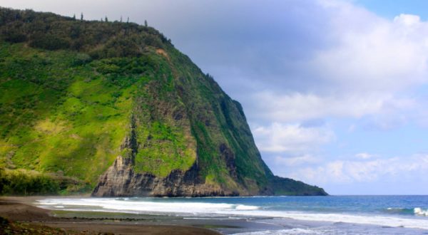 The Hidden Waipio Beach In Hawaii Will Take You A Million Miles Away From It All