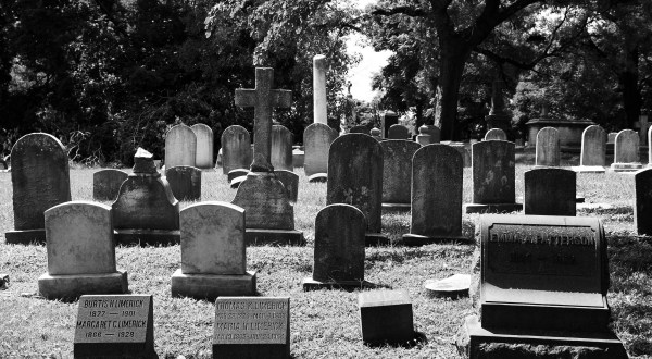 This Graveyard In Texas Has A Dark And Evil History That Cannot Be Forgotten