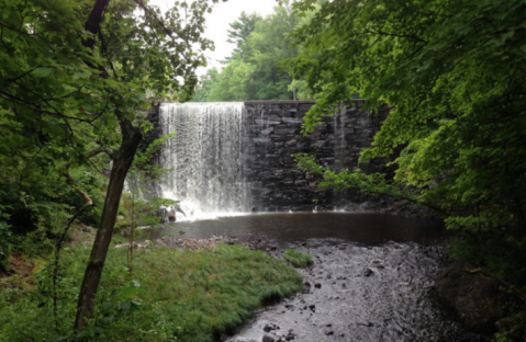 Massachusetts Has A Waterfall Pond That Will Be Your New Favorite Swimming Destination