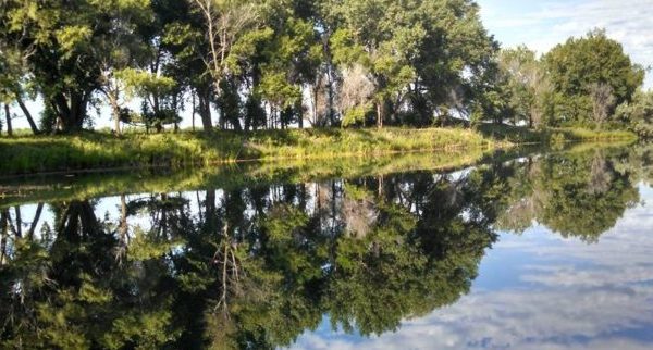 6 Swimming Spots With The Clearest, Most Pristine Water In Nebraska