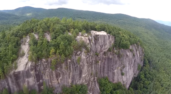 A Drone Flew Over The White Mountains in New Hampshire and Captured This Mesmerizing Footage