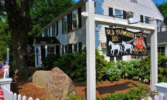 10 Restaurants You Have To Visit On Cape Cod Before You Die