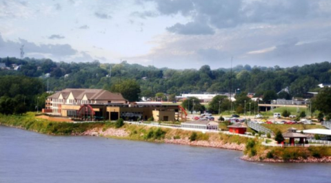 10 Iowa Restaurants Right On The River That You’re Guaranteed To Love
