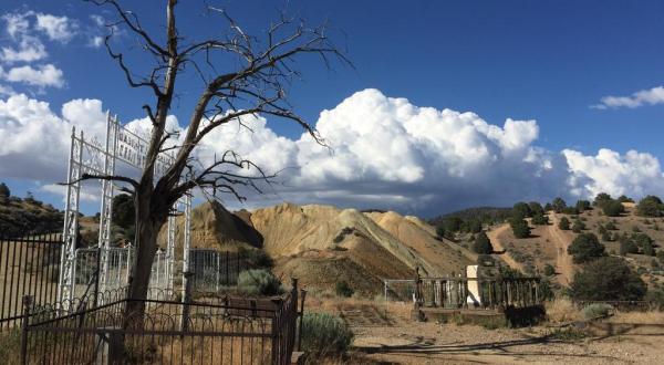 The Story Behind This Disturbing Cemetery In Nevada Will Give You Goosebumps