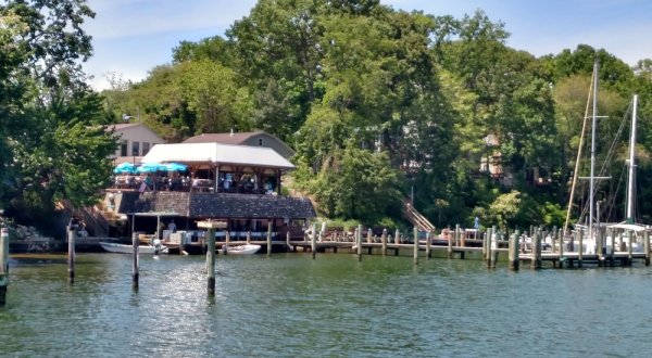 This Remote Restaurant In Maryland Will Take You A Million Miles Away From Everything