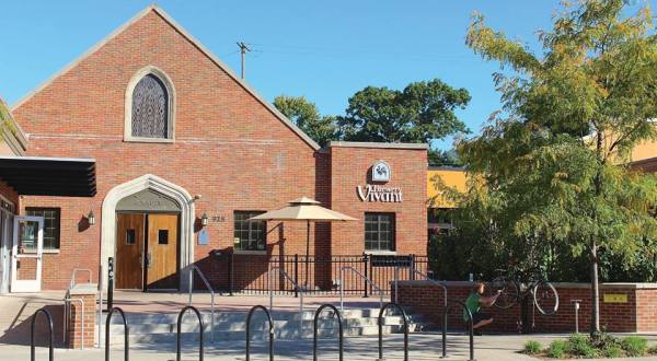 This Restaurant In Michigan Used To Be A Funeral Chapel And You’ll Want To Visit