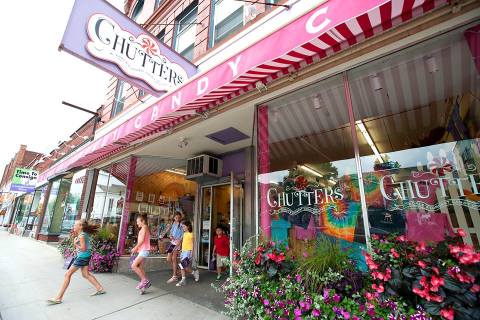 A Massive Candy Store In New Hampshire, Chutters, Will Make You Feel Like A Kid Again