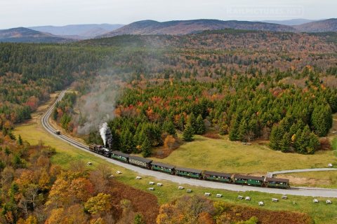 Take This Fall Foliage Train Ride Through West Virginia For A One-Of-A-Kind Experience