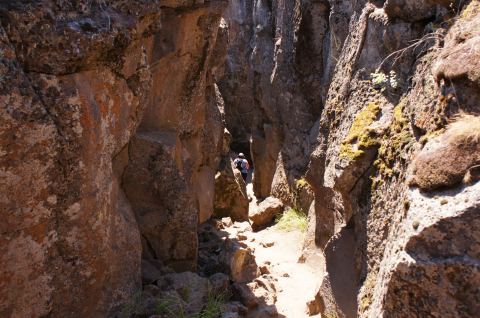 This Epic 2-Mile Hike Will Take You Through A Gorgeous, Little-Known Canyon In Oregon