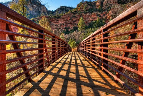 The Oak Creek Trail Just Might Be The Most Beautiful Hike In All Of Arizona