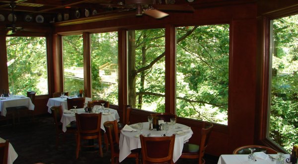 A Remote Restaurant In Ohio, White Oaks Is Surrounded By Tranquil Woodland Views