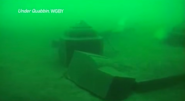 There Are Underwater Ghost Towns Hiding Beneath Quabbin Reservoir In Massachusetts