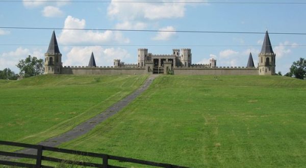 The Hidden Kentucky Castle, Castle Post, Makes You Feel Like You’re In A Fairy Tale
