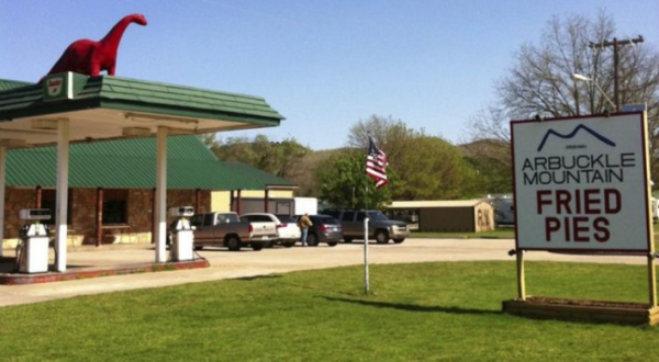 This Tiny Shop In Oklahoma Serves Fried Pies To Die For