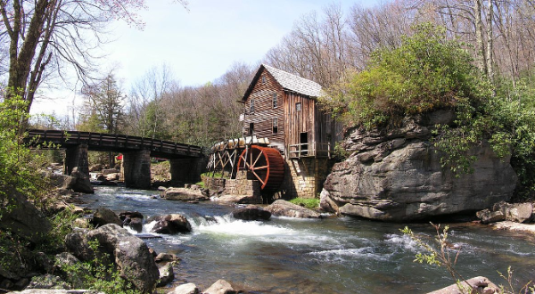 The One Enchanting Place In West Virginia That Must Go On Your Bucket List Immediately