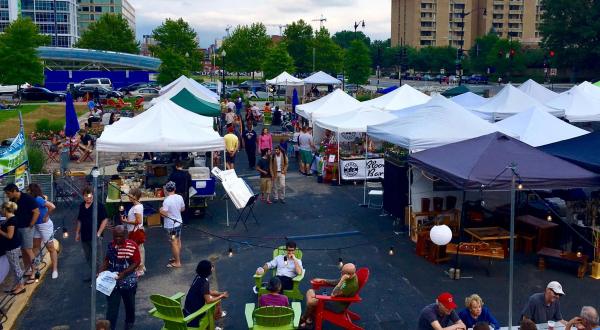 Everyone In Washington DC Should Visit This Epic Flea Market At Least Once