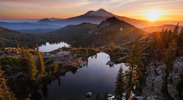 This Just Might Be The Most Beautiful Hike In All Of Northern California