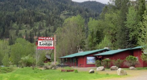 This Remote Restaurant In Idaho Will Take You A Million Miles Away From Everything