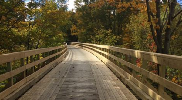 You’ll Love These Scenic And Laid Back Rail Trails In Maine
