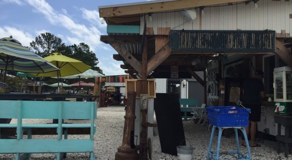 This Remote Restaurant In Virginia Will Take You A Million Miles Away From Everything