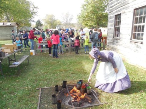 15 Unique Fall Festivals In Iowa You Won't Find Anywhere Else