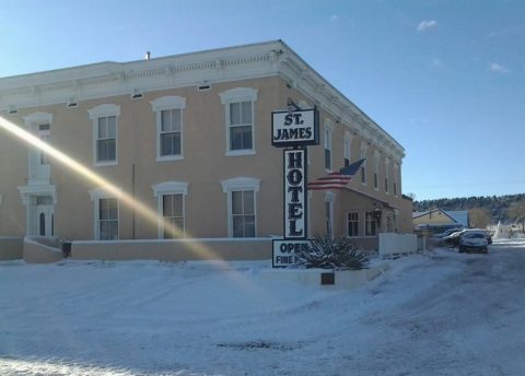 The History Behind One Of New Mexico's Most Haunted Hotels Is Truly Terrifying