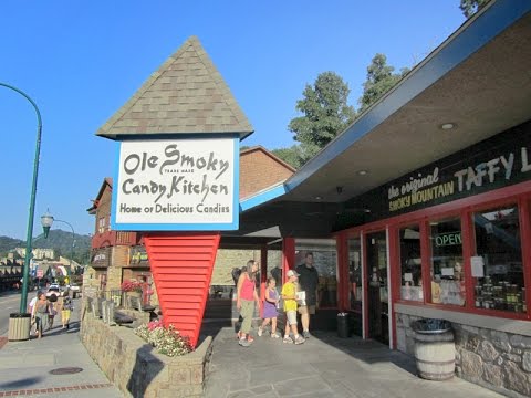 This Massive Candy Store In Tennessee Will Make You Feel Like A Kid Again