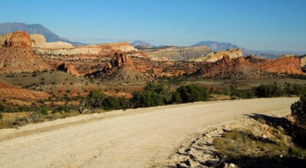 Take This Winding Road In Utah For Truly Breathtaking Views