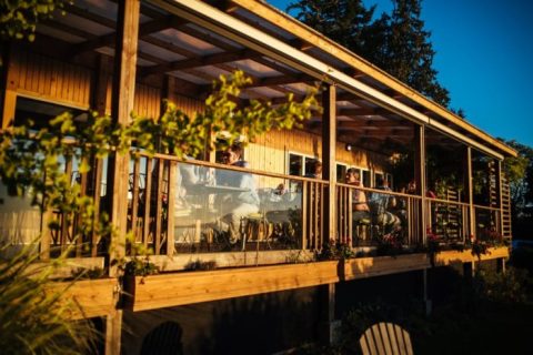 This Remote Restaurant In Washington Will Take You A Million Miles Away From Everything