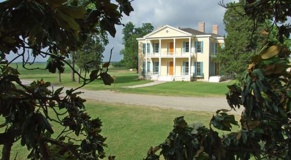 This Remarkable Arkansas Plantation Will Take You Back In Time