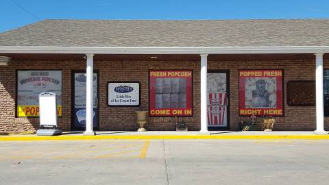 A Trip To This Delightful Nebraska Popcorn Shop Is What Childhood Dreams Are Made Of