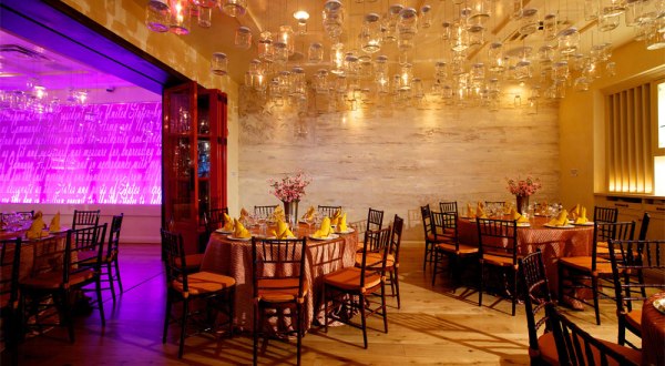 This Restaurant In Washington DC Is Located In The Most Unforgettable Setting