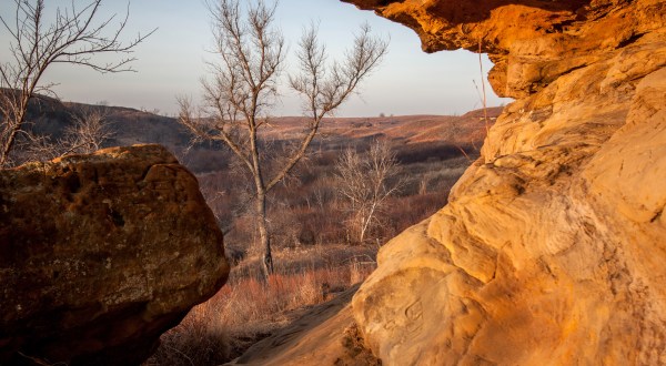 The Unrivaled Canyon Hike In Kansas Everyone Should Take At Least Once