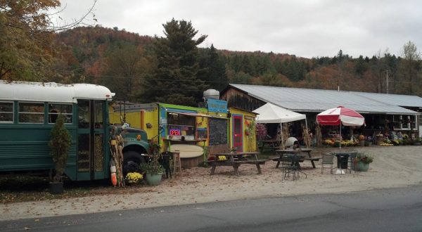 11 Unassuming Restaurants To Add To Your Vermont Dining Bucket List