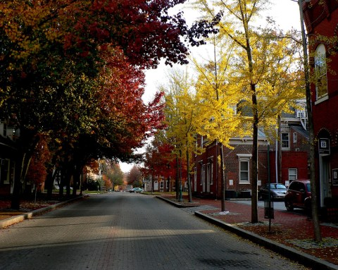 This Charming Delaware Town Is Picture Perfect For An Autumn Day Trip