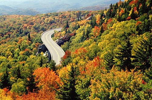 This Bird’s Eye View Of New Hampshire’s Fall Foliage Is Mesmerizing