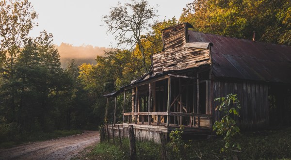 13 Abandoned Buildings In Arkansas That Could Easily Be From Horror Films
