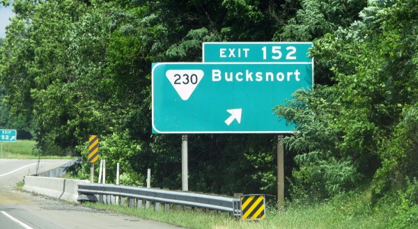 10 Towns Near Nashville With The Strangest Names You’ll Ever See