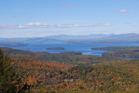 This New Hampshire Hike Will Take You To An Amazing Foliage Lookout