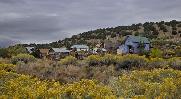 When You Visit This One New Mexico Town, You’d Never Guess It Was Once A Ghost Town