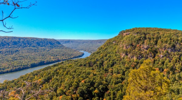 The Unrivaled Canyon Hike In Tennessee Everyone Should Take At Least Once