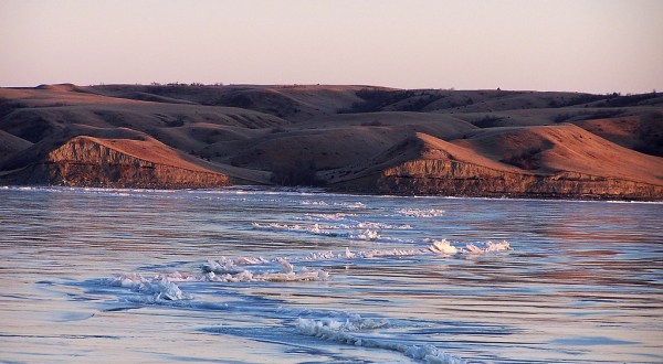 Everyone From North Dakota Should Take This Awesome Lake Vacation Before They Die