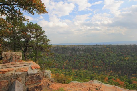 A Trip To This Inspiring State Park In Arkansas Will Spoil You For Life