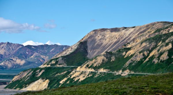 The Breathtaking Overlook Everyone In Alaska Must Experience At Least Once