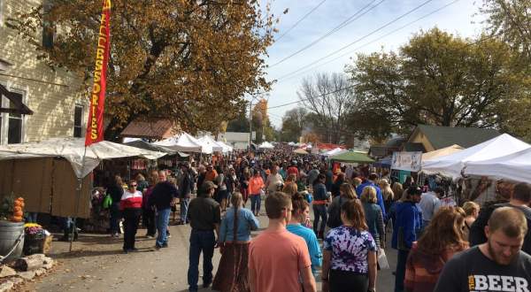 Travel To This Tiny Missouri Town For A World Class Festival