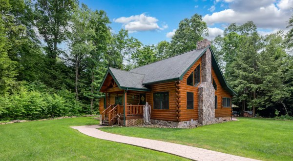 These Cozy Cabins In Pennsylvania Are Everything You Need For The Ultimate Fall Getaway